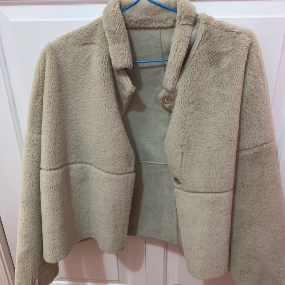 Uo Reversible Outerwear - image 2